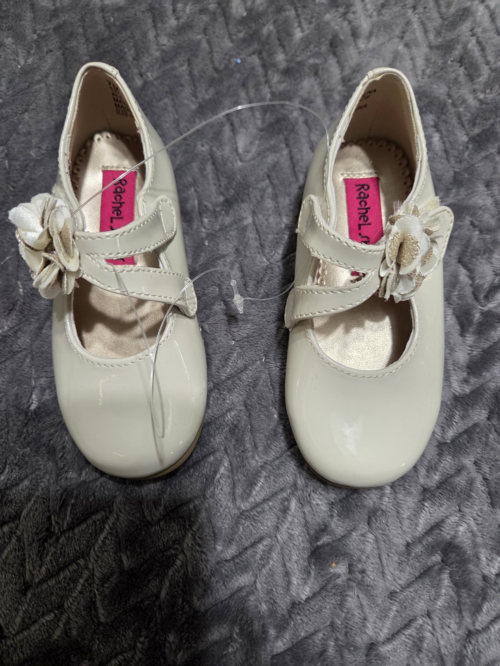 Rachel Shoes Girls' Cream Patent Mary Jane with Flower